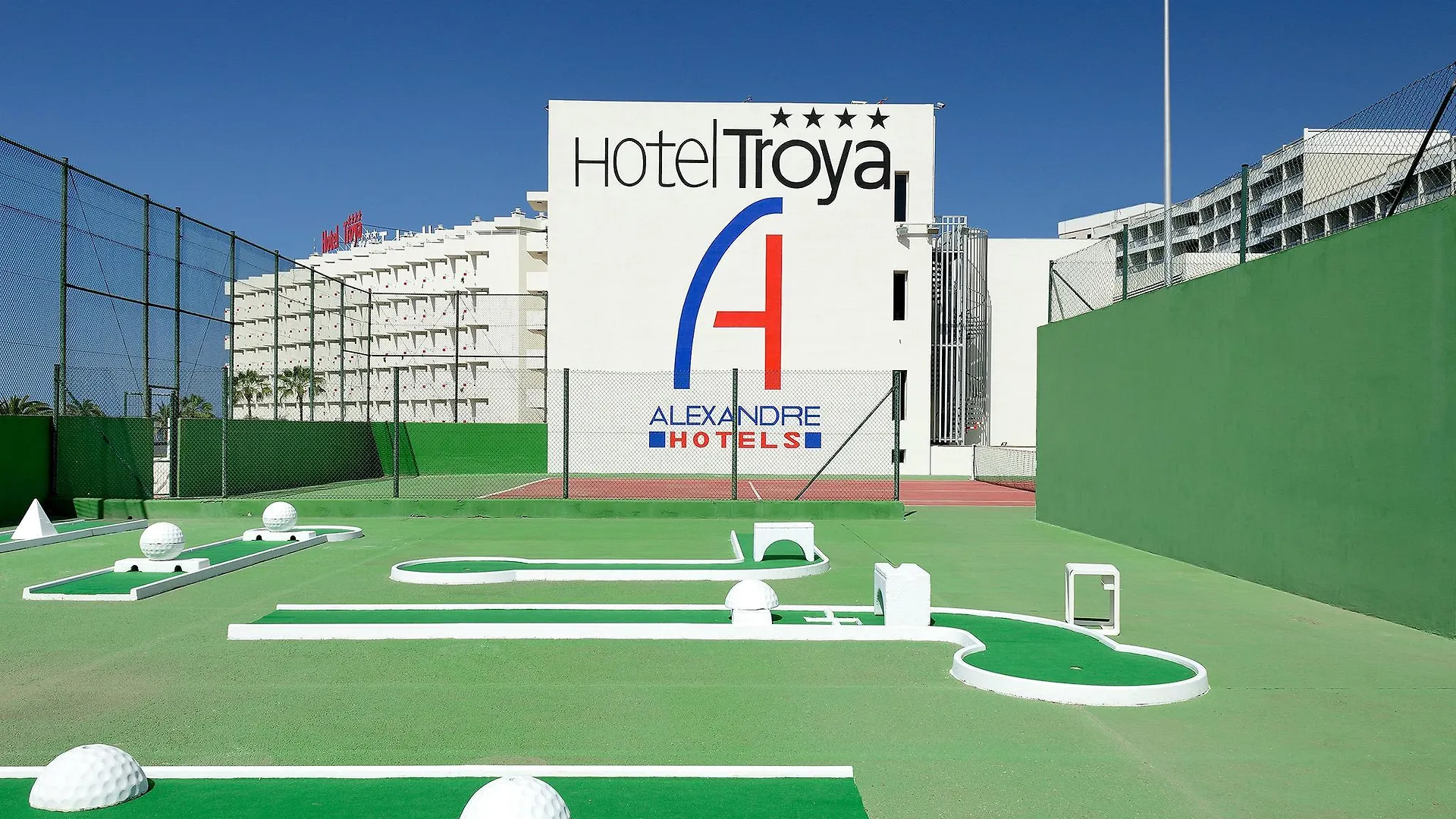 Alexandre Troya Otel Playa de las Américas
