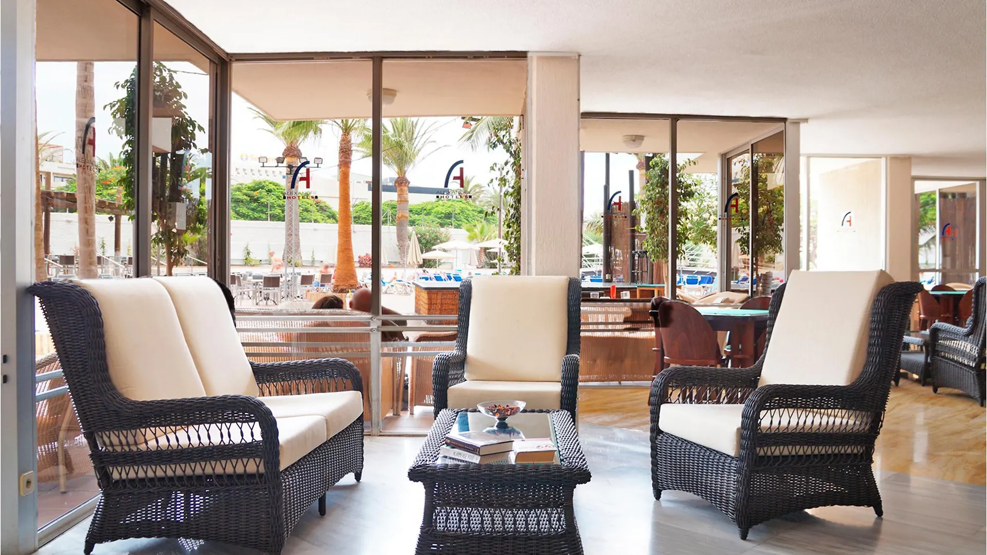 Alexandre Troya Otel Playa de las Américas İspanya